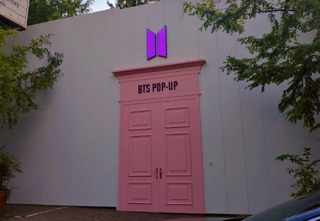 BTSポップアップ
